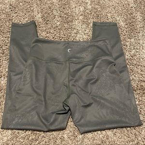 Olive Floral Zyia Leggings